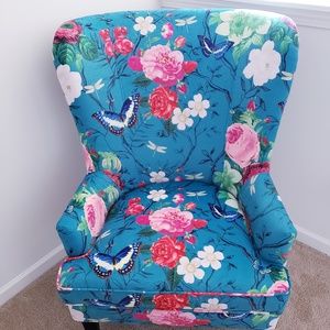 *NC Pick Up ONLY* Ashley Flynn Floral Print Chair